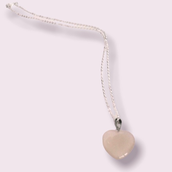 🌟SALE 2/$10.00‼️ Natural Rose Quartz Heart Shaped Crystal Pendant / Necklace - Picture 2 of 5